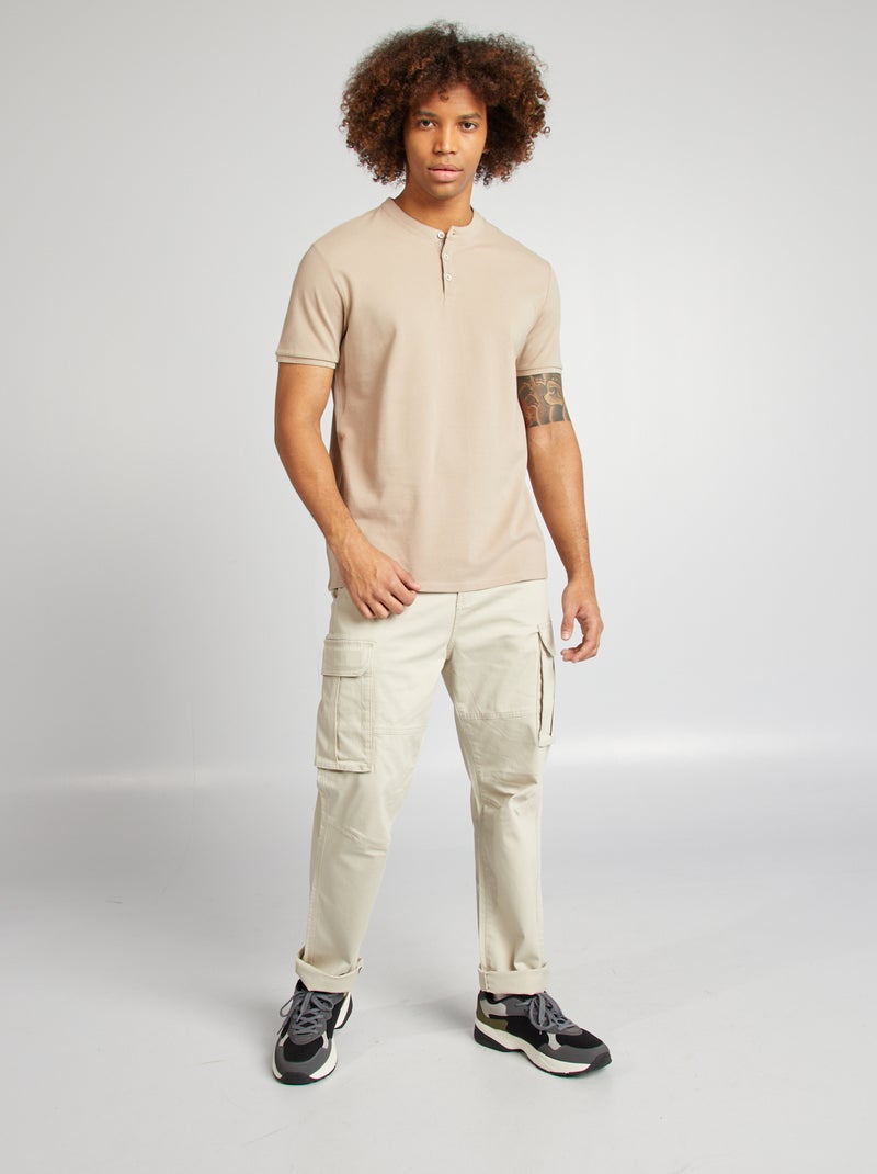 Polo de piqué cuello mao beige - Kiabi