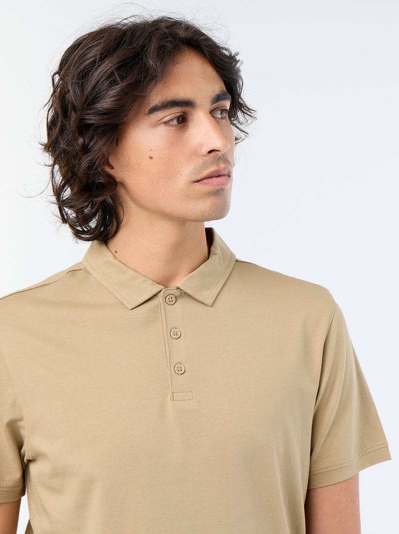 Polo de punto con cuello abotonado Beige - Kiabi