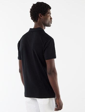 Polo de punto con cuello abotonado