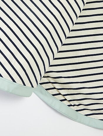 Poncho de material de goma con capucha - Fácil de Poner