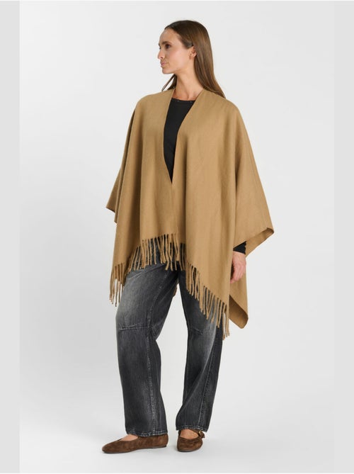 Poncho Eter 'le temps des cerises' - Kiabi Poncho Eter 'le temps des cerises' - Kiabi