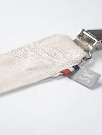 Portachupetes personalizable de lino lavado | SEVIRA KIDS