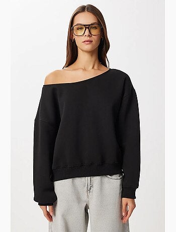 Preciosa sudadera con cuello asimétrico de estambul istanbul