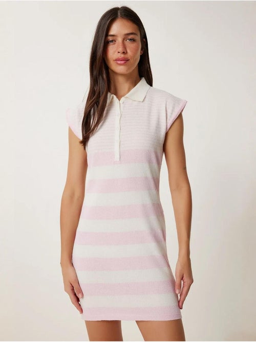 Precioso vestido de punto ajustado a rayas de estambul con cuello camisero istanbul - Kiabi Precioso vestido de punto ajustado a rayas de estambul con cuello camisero istanbul - Kiabi