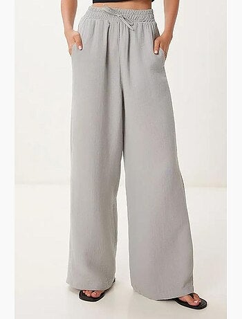 Preciosos pantalones estambul de pierna ancha con cordón y detalle de ribete. Istanbul