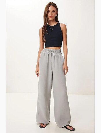 Preciosos pantalones estambul de pierna ancha con cordón y detalle de ribete. Istanbul