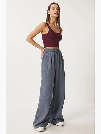 Preciosos pantalones estambul de pierna ancha con cordón y detalle de ribete. Istanbul