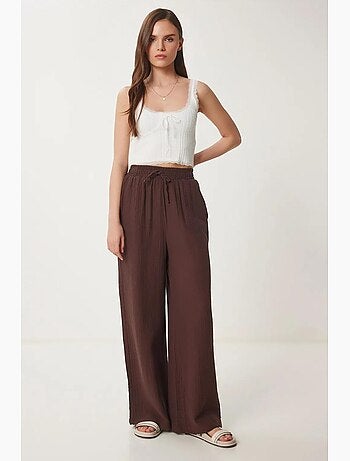 Preciosos pantalones estambul de pierna ancha con cordón y detalle de ribete. Istanbul