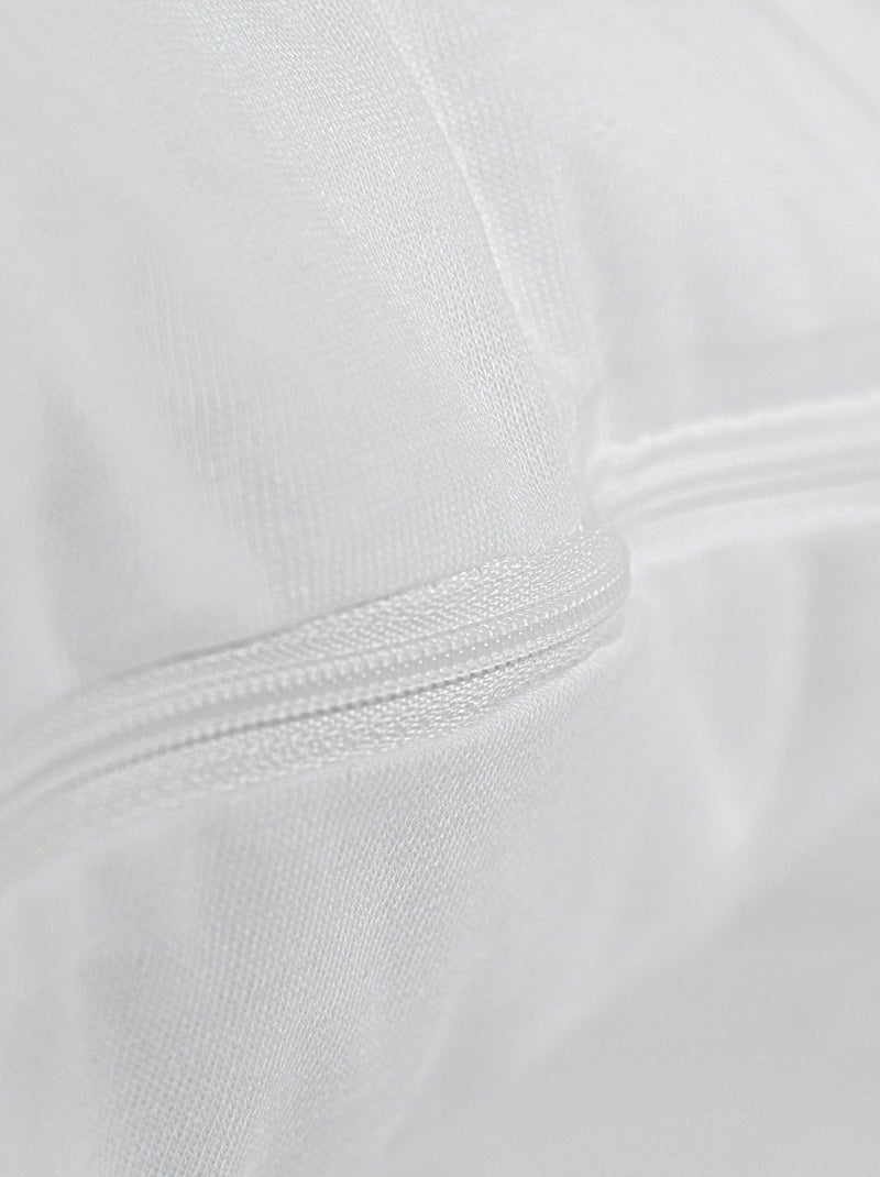 Protector de almohada impermeable Jersey algodón "Happyfriday" Blanco - Kiabi