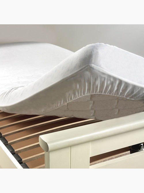 Protector de colchón impermeable con cara de esponja antiácaros - Kiabi