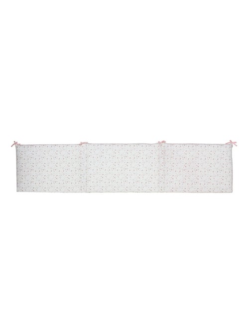 Protector de cuna colección Rose & Lili - Kiabi