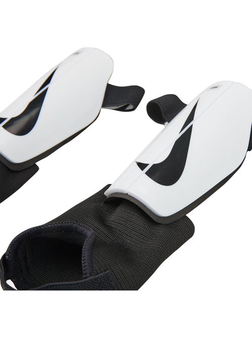 Protector tibial y de tobillo charge para adultos unisex - nike - Kiabi