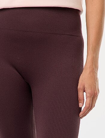 Punto elástico de canalé sin costuras