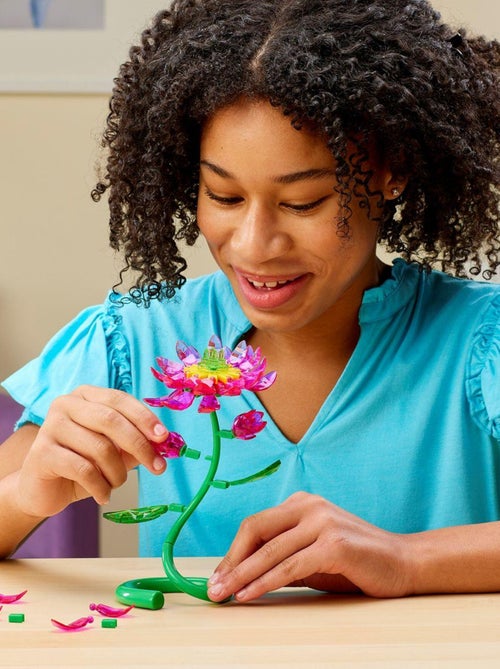 Ramillete de loto sencillo con gema de cristal - Kiabi