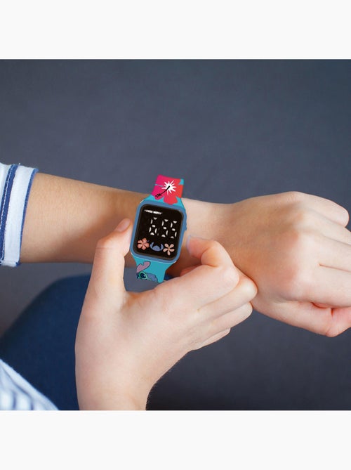 Reloj digital LED Disney Stitch para niños - Kiabi Reloj digital LED Disney Stitch para niños - Kiabi