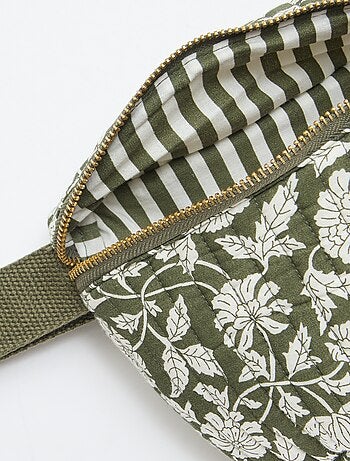 Riñonera con estampado fantasía