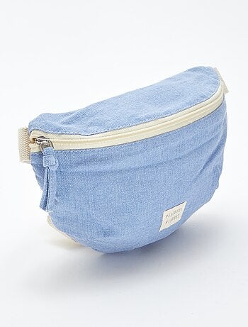 Riñonera grande con etiqueta cosida