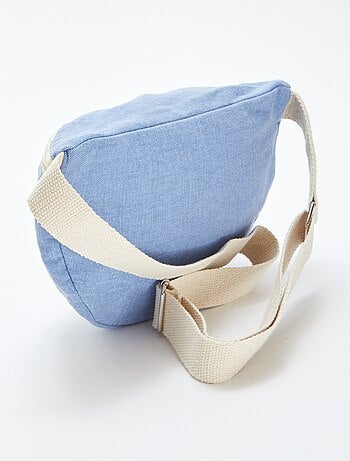 Riñonera grande con etiqueta cosida