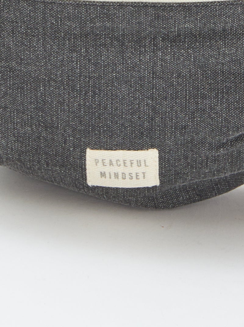 Riñonera grande con etiqueta cosida negro - Kiabi