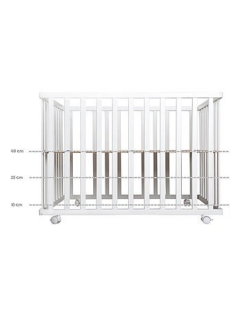 ROBA Parque infantil en madera 75x100 "Fox & Bunny" + alfombra de parque y ruedas con freno - Blanco