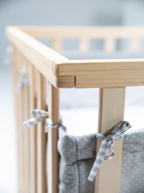 ROBA Parque infantil en madera 75x100 "Jumbotwins" + alfombra de parque y ruedas con freno - Blanco - Kiabi