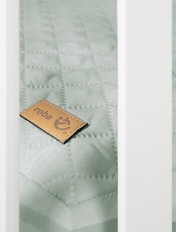 ROBA Parque infantil hexagonal ROBA Style + alfombra de parque en verde glaciar - madera blanca