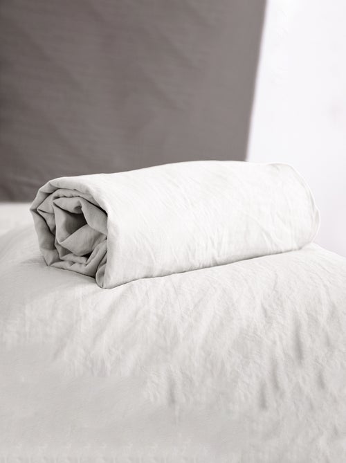 Sábana bajera lisa - para 1 o 2 personas / 90x190 / 140x190 / 160x200 - Kiabi Sábana bajera lisa - para 1 o 2 personas / 90x190 / 140x190 / 160x200 - Kiabi