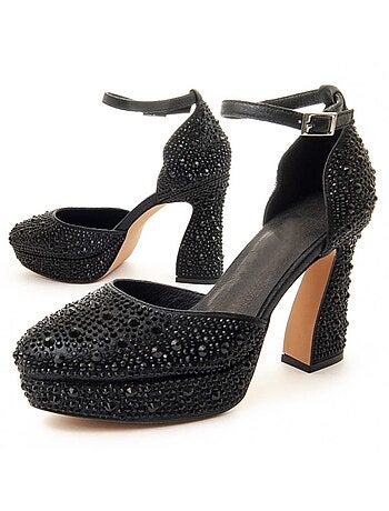 Salón Cómodo Para Mujer. Montevita Salonnt