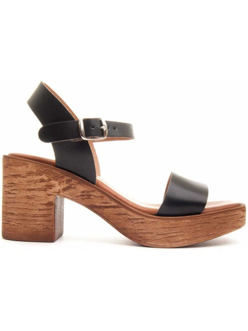 Sandalia Casual Cuero Wikers - Kiabi