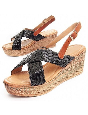 Sandalia Casual Para Mujer Montevita Sandsum