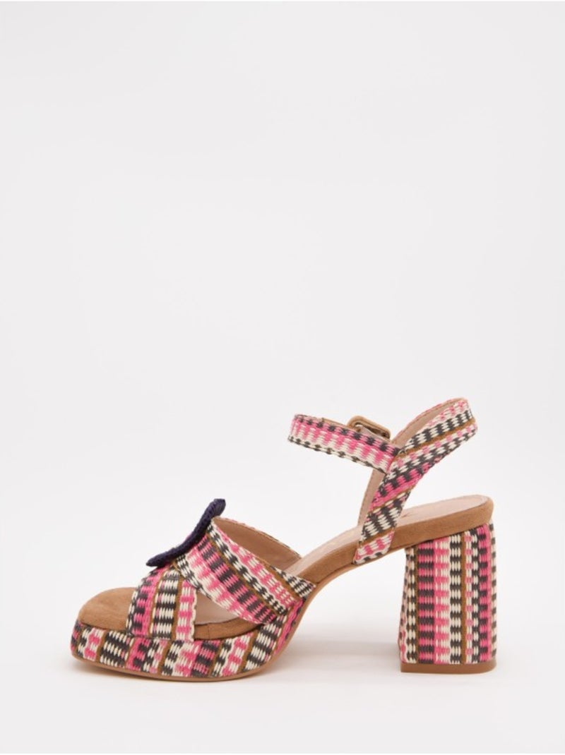 Sandalia Casual Sintetico Montevita Marrón - Kiabi