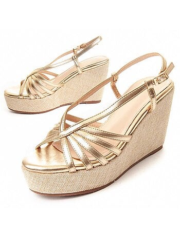 Sandalia Con Cuña De Esparto Para Mujer. Montevita Wesparto