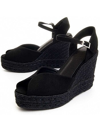 Sandalia Con Cuña De Esparto Para Mujer. Montevita Wesparto