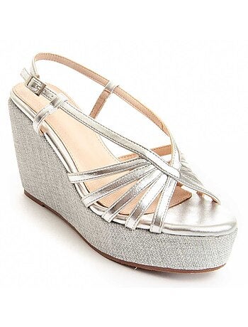 Sandalia Con Cuña De Esparto Para Mujer. Montevita Wesparto