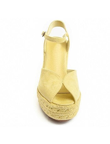 Sandalia Con Cuña De Esparto Para Mujer. Montevita Wesparto