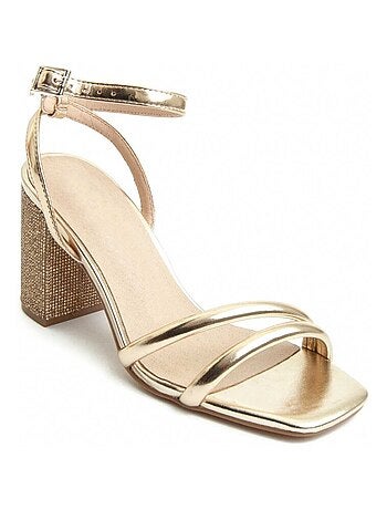 Sandalia Con Tacón Para Mujer. Montevita Sanndarey