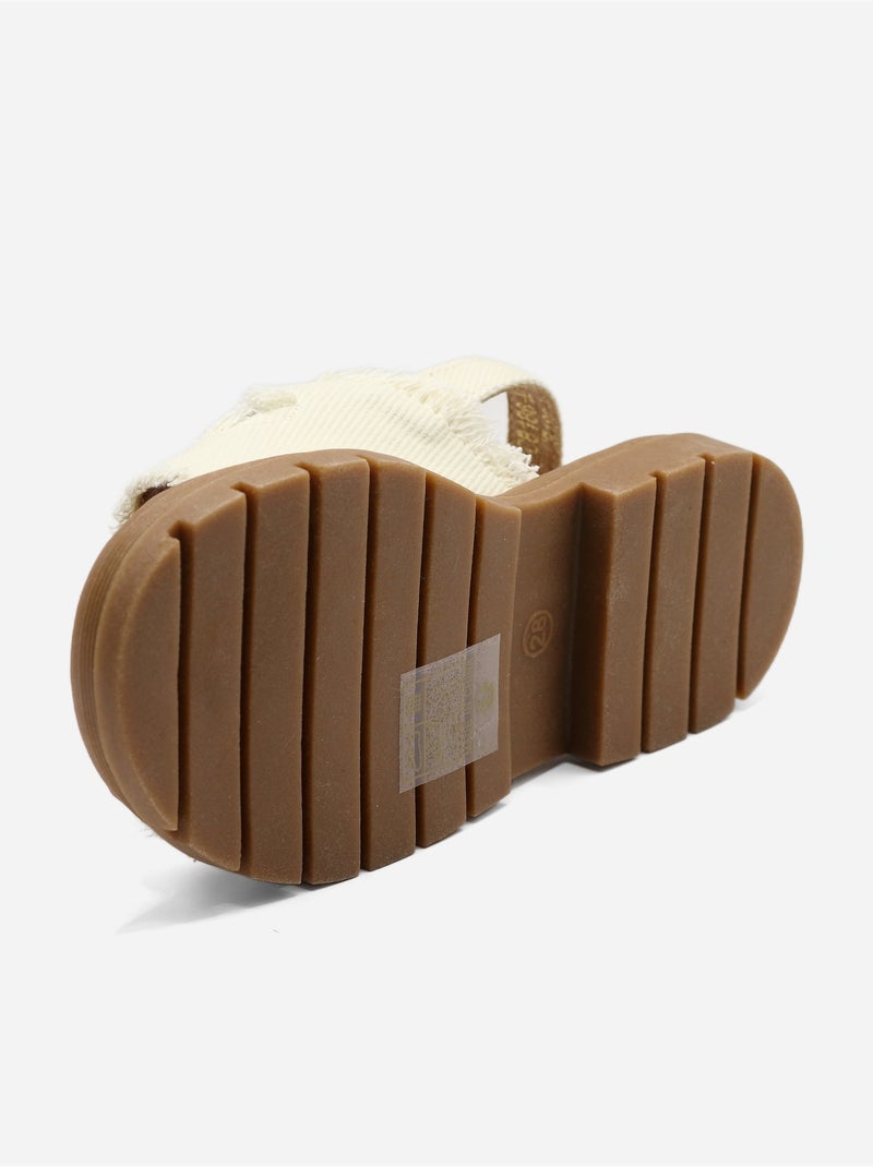 Sandalia correa cruzada Beige - Kiabi