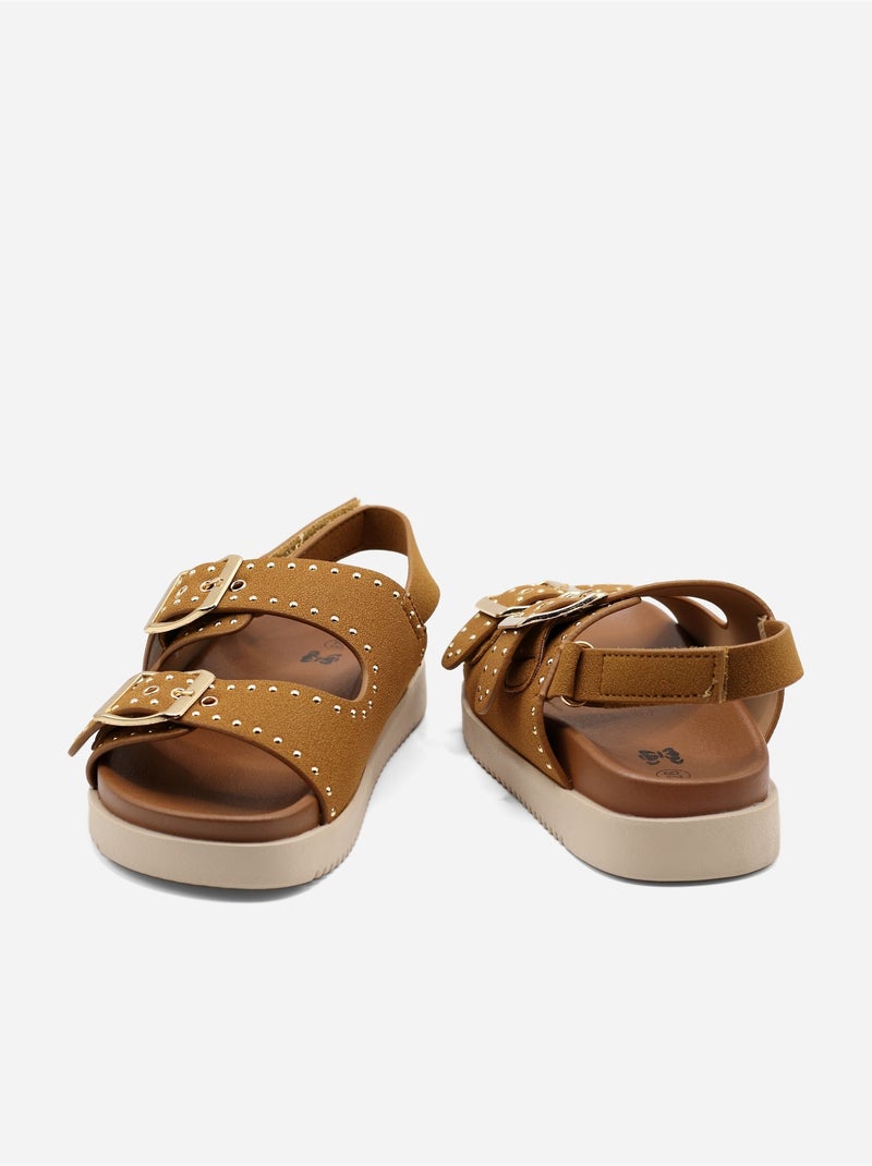 Sandalia correa cruzada Camel - Kiabi