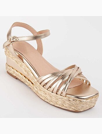 Sandalia De Cuña Para Mujer. Montevita Salia