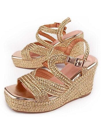 Sandalia De Cuña Para Mujer. Montevita Salia