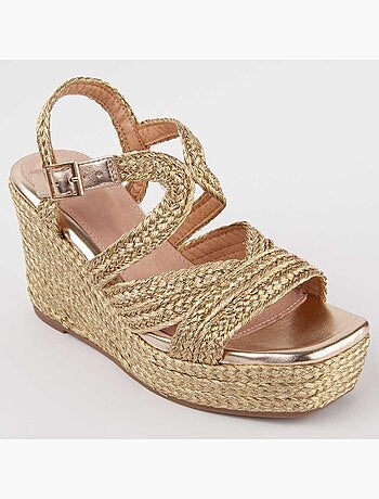 Sandalia De Cuña Para Mujer. Montevita Salia