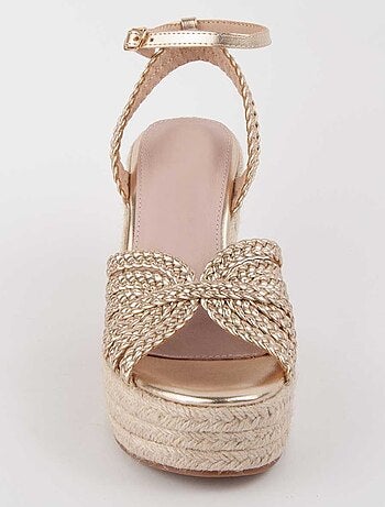 Sandalia De Cuña Para Mujer. Montevita Salia