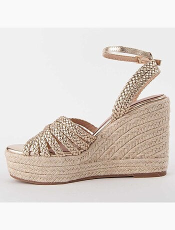 Sandalia De Cuña Para Mujer. Montevita Salia