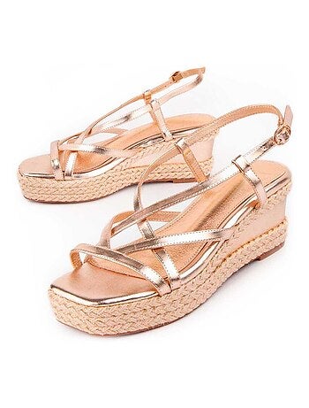 Sandalia De Cuña Para Mujer. Montevita Salia