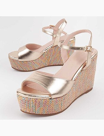 Sandalia De Cuña Para Mujer. Montevita Salia