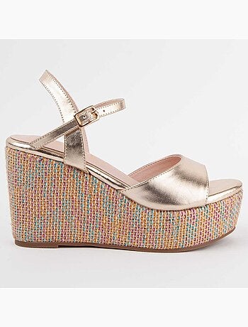 Sandalia De Cuña Para Mujer. Montevita Salia