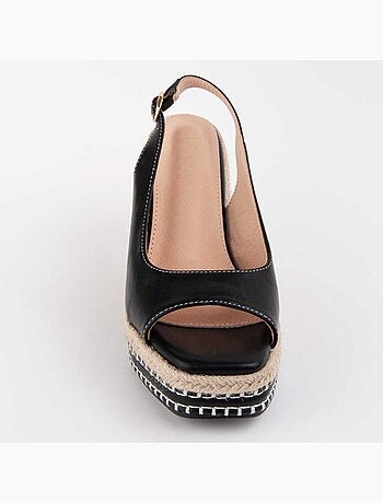 Sandalia De Cuña Para Mujer. Montevita Salia