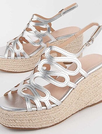 Sandalia De Cuña Para Mujer. Montevita Salia