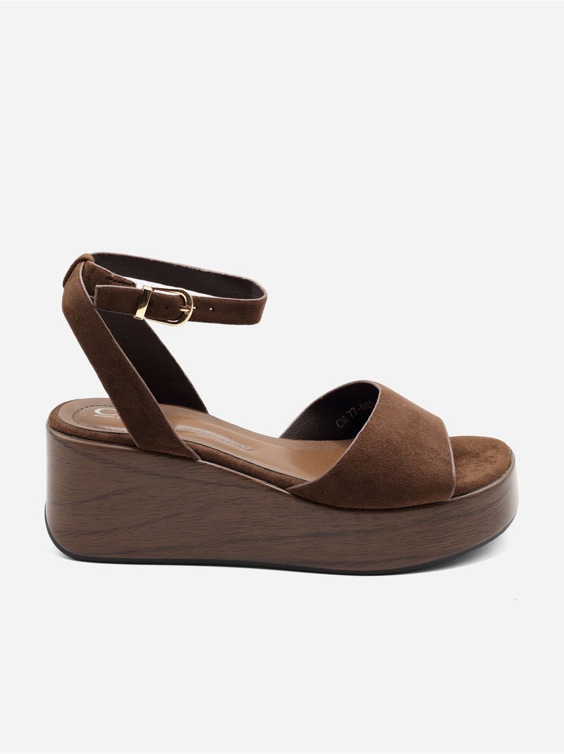 Sandalia de cuña para ponerse - C M Marrón - Kiabi