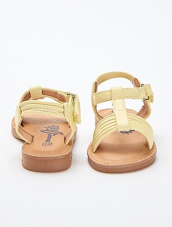 Sandalia de tira ancha